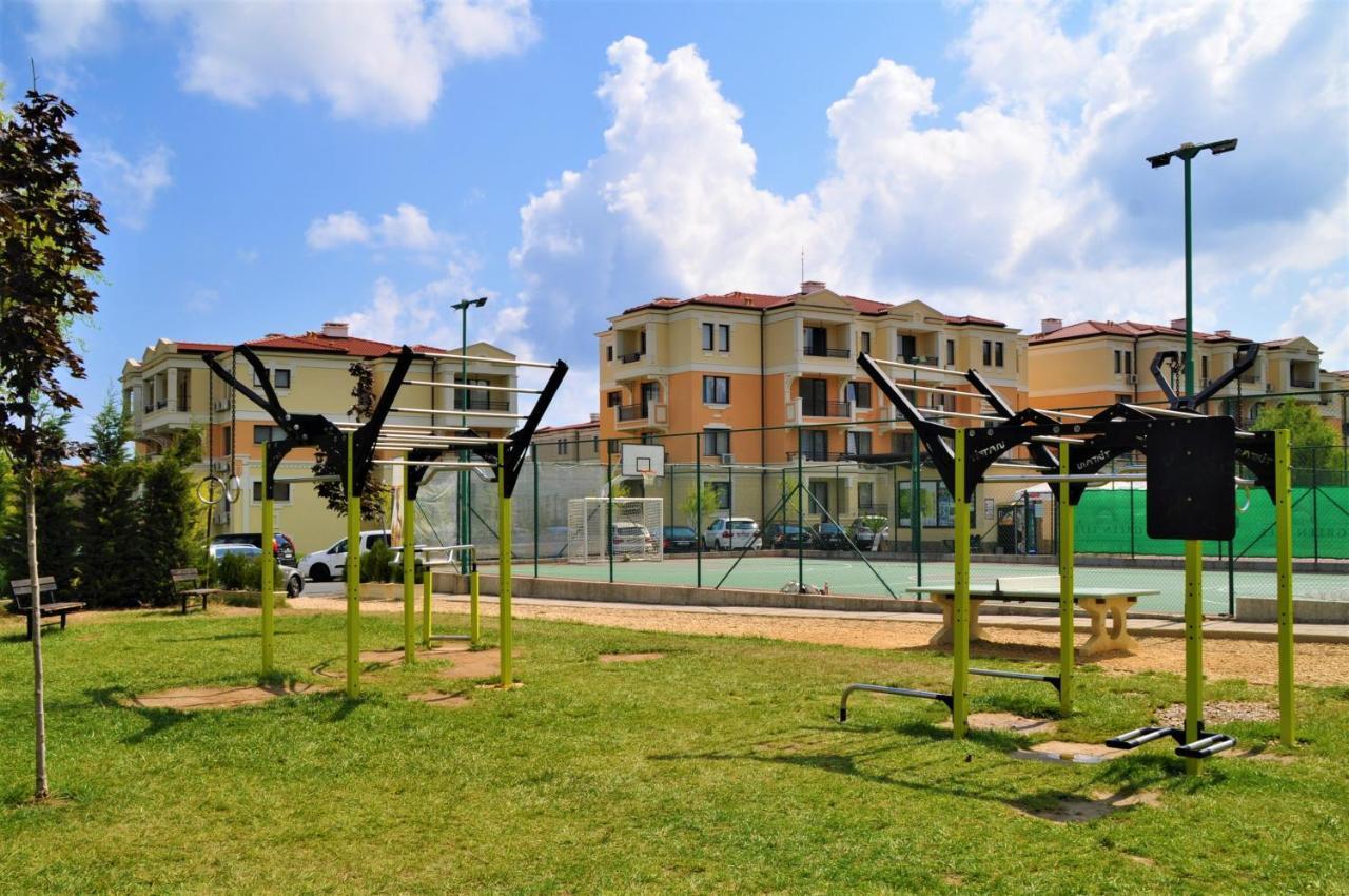 Private Apartment In Green Life Beach Resort Созопол Екстериор снимка