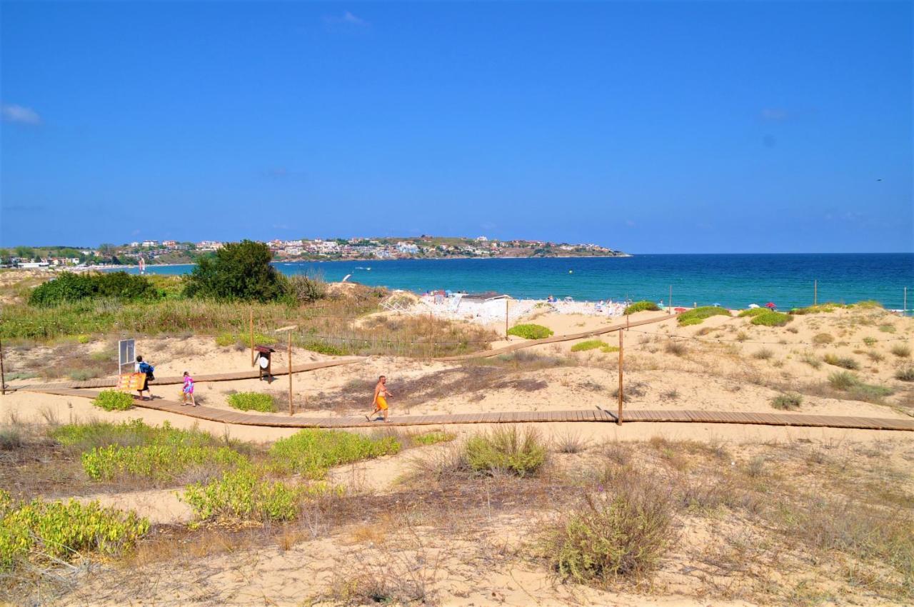 Private Apartment In Green Life Beach Resort Созопол Екстериор снимка